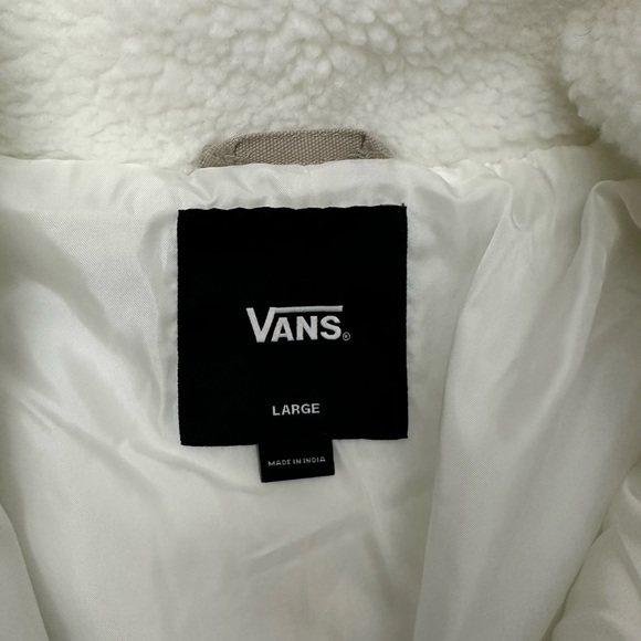 VANS Cozy Sherpa Jacket Size L - Picture 11 of 12